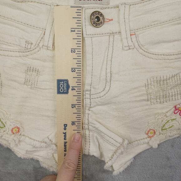 Y2K Mudd Crochet Low Denim Short Size 0 Cream Cutoff Shortie Festival Indie Boho - Picture 10 of 12